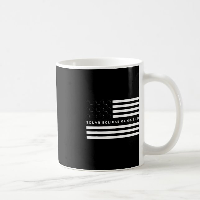 Caneca De Café Total Solar Eclipse US American Flag 04.08.2024 to (Direita)