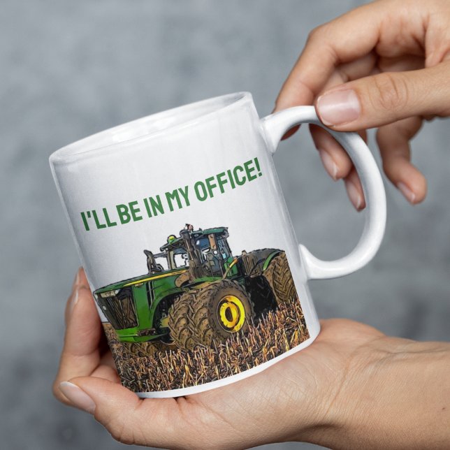 Caneca De Café Trabalho da Funny Trator Farming (Funny farming Tractor Coffee Mug makes a great gift for the farmer in your life.)