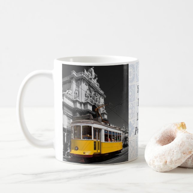 Caneca De Café Trama Amarelo de Lisboa. Augusta Street Arch B/W F (Com Donut)