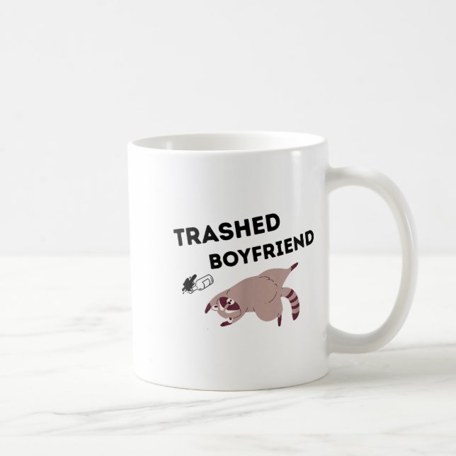 Caneca De Café Trashed Boyfriend, Funny Trashed Panda Couples Pre (Direita)