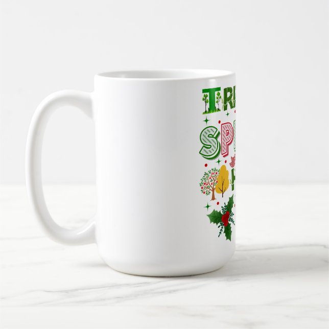 Caneca De Café Trees up spirits high christmas holiday graphic (Esquerda)
