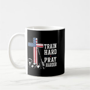 Caneca De Café Treine Duro Reze Mais Duro Treino Cristão Patrióti