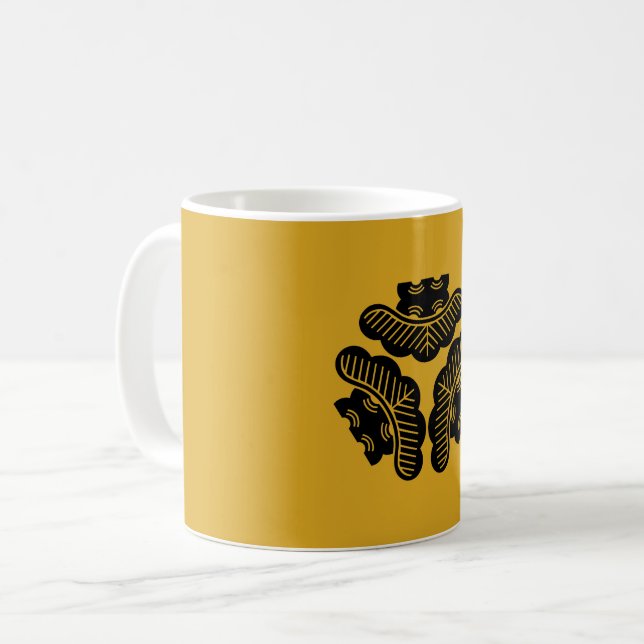 Caneca De Café Três pinheiros voltados para dentro (Frente Esquerda)
