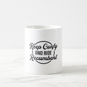 Caneca De Café Triciclo Mantém Confiar E Dirige Bicicleta De Tri