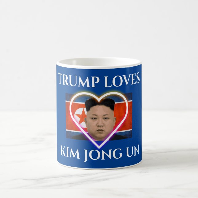 Caneca De Café Trump ama Kim Jong Un (Centro)