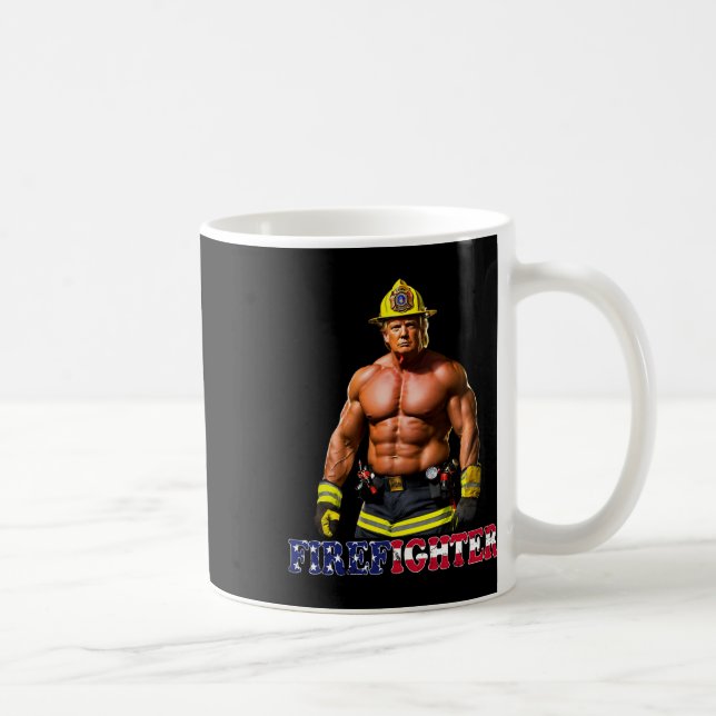 Caneca De Café Trump Como Um Bombeiro Fogueiro De Buff 2024 (Direita)