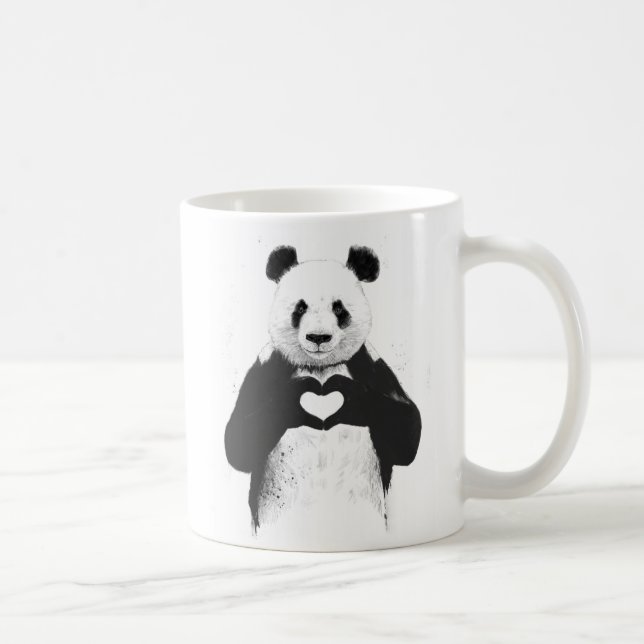 Caneca De Café Tudo que você precisa é amor (Direita)