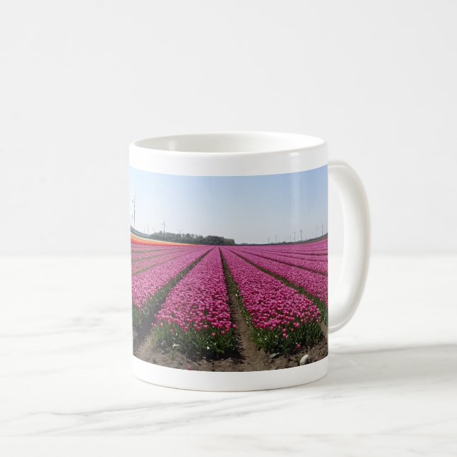 Caneca De Café Tulipas Roxas Campo Panorâmica Café Mug (Frente Esquerda)