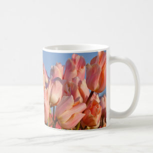 Caneca De Café Tulipas roxas do primavera