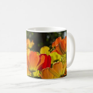 Caneca De Café Tulipas toda 'redondas