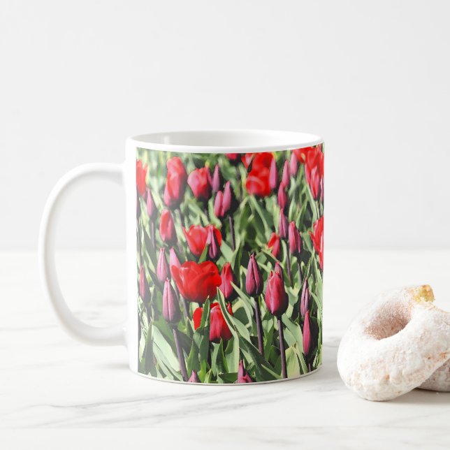 Caneca De Café Tulipas vermelhas (Com Donut)