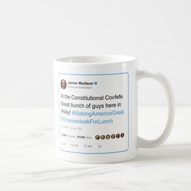 Caneca De Café Tweets Covfefe constitucional de James Madison (Direita)