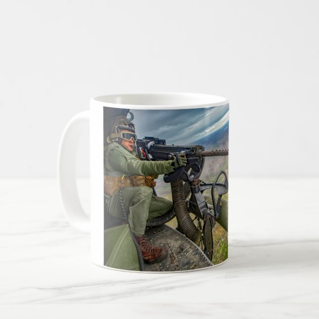CANECA DE CAFÉ UH-1Y VENOM GUNNER (Frente Esquerda)