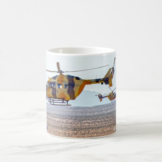CANECA DE CAFÉ UH-72A LAKOTA (Centro)
