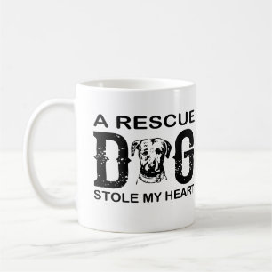 Caneca De Café Um cão de resgate rouba meu coração Design de aman