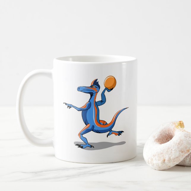 Caneca De Café Um Cartoon Iguanodon Jogando Basquete. (Com Donut)