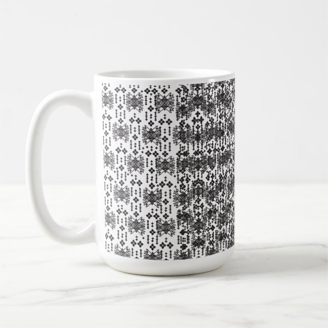 Caneca De Café Um design monocromático simétrico com intricato (Esquerda)
