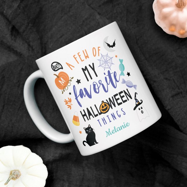 Caneca De Café Um Monograma das Coisas de Halloween favoritas (Criador carregado)