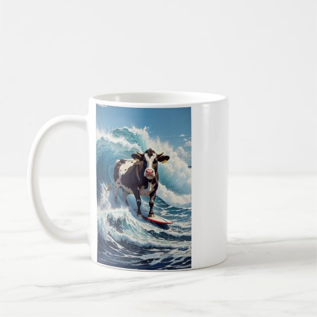 Caneca De Café Uma Vaca Fofoqueira de Surfe (Esquerda)