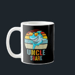 Caneca De Café Uncle Shark Shirt Shark Family Happy Mother's Day<br><div class="desc">Uncle Shark Shirt Shark Family Happy Mother's Day Vintage</div>