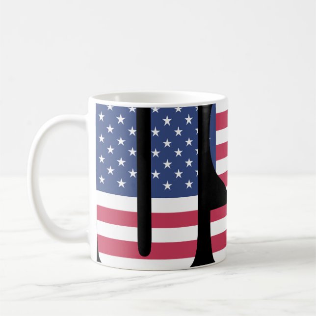 Caneca De Café USA Flag Barcode Graphic Mug - Bold Social Comment (Esquerda)