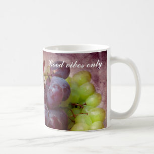 Caneca De Café Uvas Vermelhas E Verdes