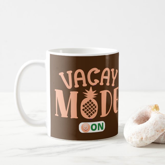 Caneca De Café VACAY MODE EM férias engraçadas (Com Donut)