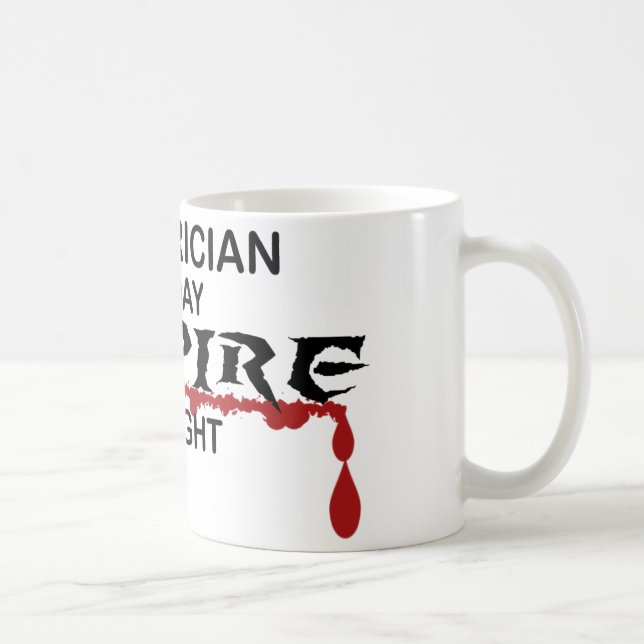 Caneca De Café Vampiro do eletricista em a noite (Direita)
