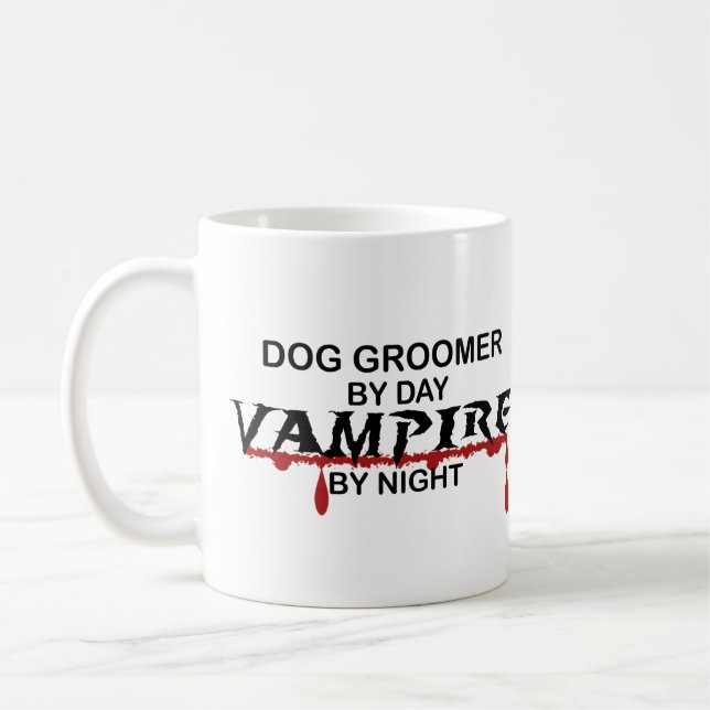 Caneca De Café Vampiro do Groomer do cão em a noite (Esquerda)