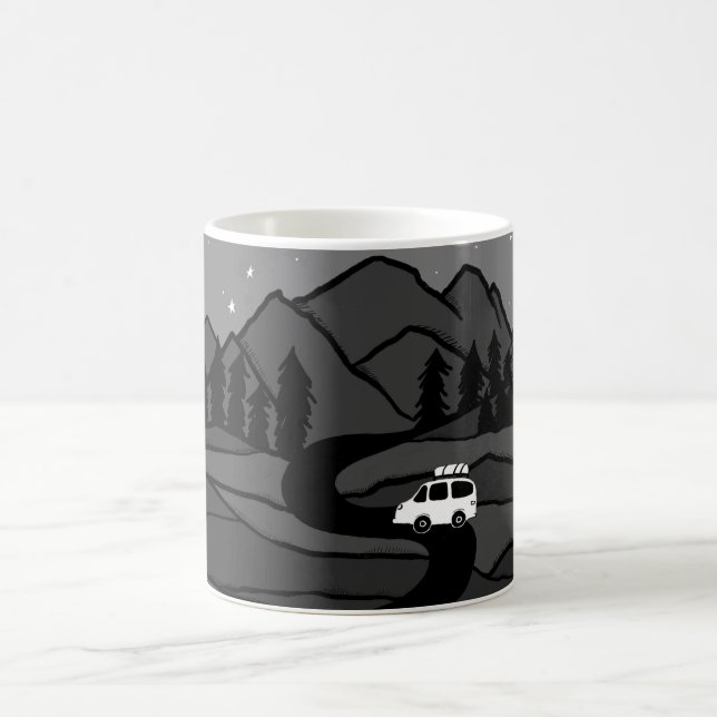 Caneca De Café Vanlife Road Trip Campervan Mountain Moon Stars (Centro)