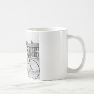 Caneca de café velha da foto da bicicleta
