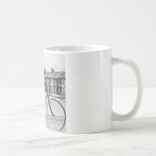 Caneca de café velha da foto da bicicleta (Direita)