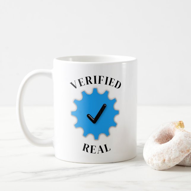 Caneca De Café Verdadeiro verificado (Com Donut)