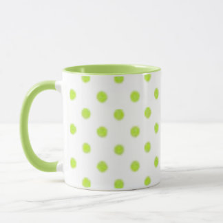 Caneca de café verde bolinhas