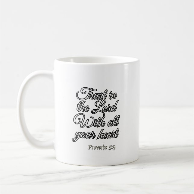 Caneca De Café Versículo Bíblico: Provérbios 3:5 (Esquerda)