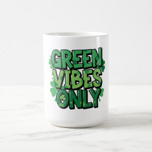 Caneca De Café Víblias Verdes Apenas Ruas. Dia de Patrick