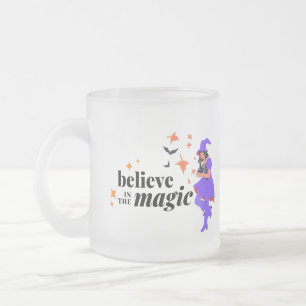 Caneca De Café Vidro Jateado Acredite no Dia das Bruxas Mágicas