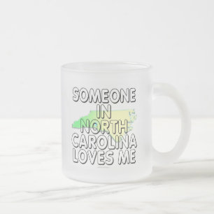 Caneca De Café Vidro Jateado Alguém em North Carolina ama-me