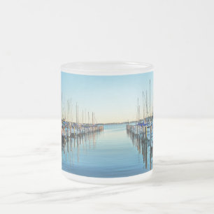 Caneca De Café Vidro Jateado Barcos na Marina por Shirley Taylor