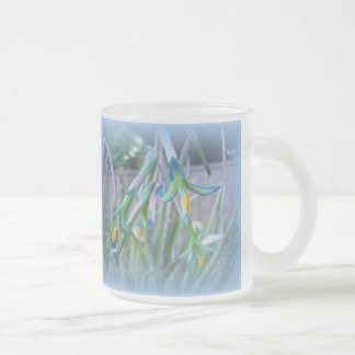 Caneca De Café Vidro Jateado Bromeliad Blossoms em Azul