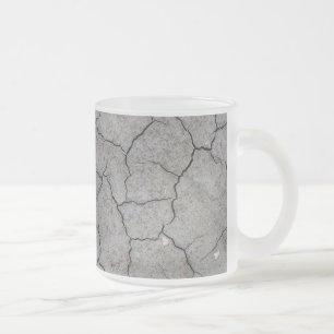 Caneca De Café Vidro Jateado Caneca: Solo de argila cinza rachado seco. Acabame