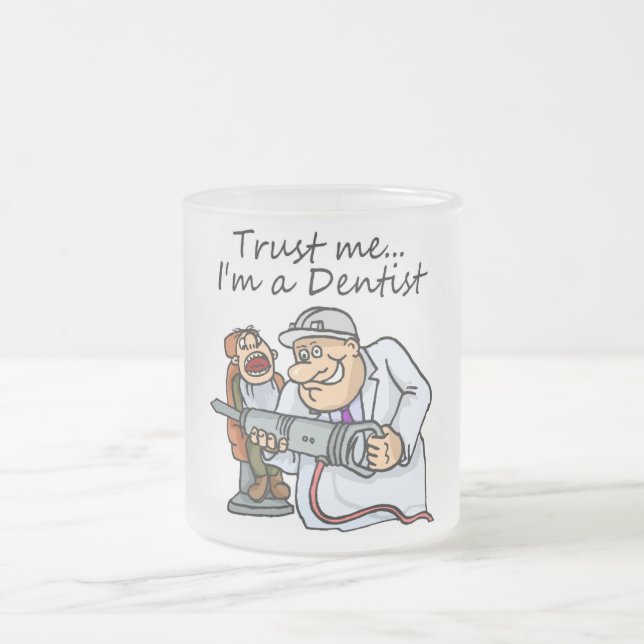 Caneca De Café Vidro Jateado Confie-me Im um dentista (Centro)