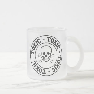 Caneca De Café Vidro Jateado Crânio tóxico e ossos cruzados