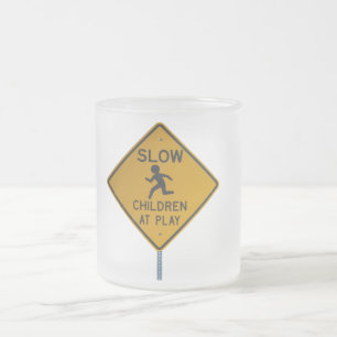 CANECA DE CAFÉ VIDRO JATEADO CRIANÇAS NO JOGO