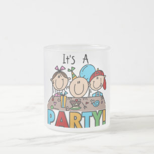 Caneca De Café Vidro Jateado É uma Camiseta de Festa de Aniversário e Presentes