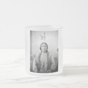 Caneca De Café Vidro Jateado Ícone Indígena Americano: Líder Lakota Touro Senta