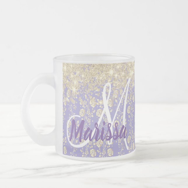 Caneca De Café Vidro Jateado Monograma Dourado Floral na Lavanda (Esquerda)