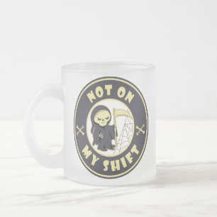 Caneca De Café Vidro Jateado Não no meu turno a citação do Dia das Bruxas da Gr