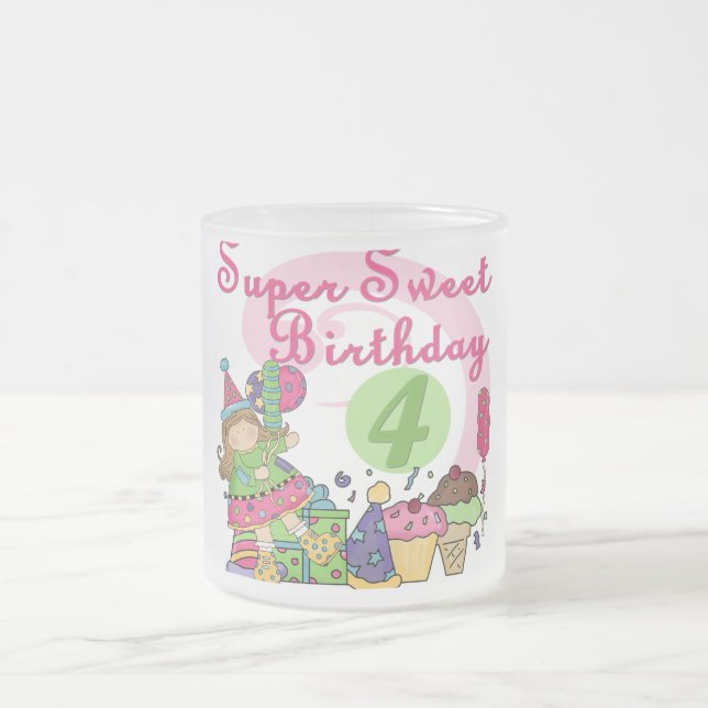 Caneca De Café Vidro Jateado Super Sweet 4th Birthday T-shirts e presentes (Centro)