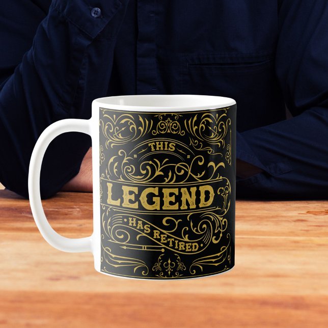 Caneca De Café Vintage Black Dourado Legenda Retirement (In situ Kitchen table)